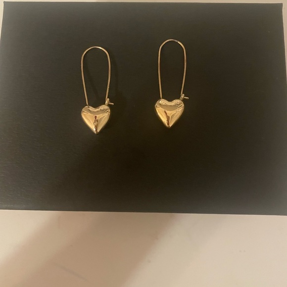 Free w/ bundle Heart Earrings - Picture 2 of 2